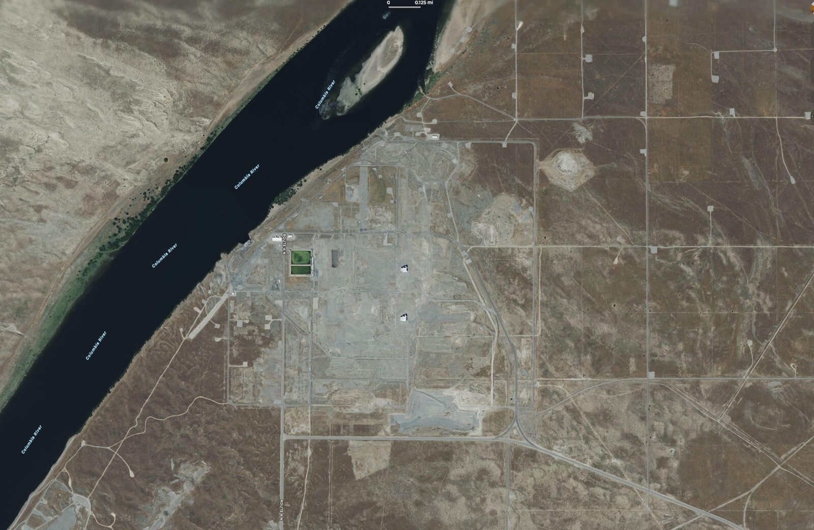 Hanford 100-D Area — Modern Satellite View with Columbia River and Route 4N